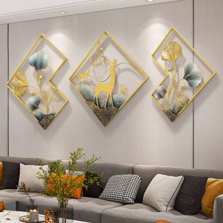 Metal deer frame design