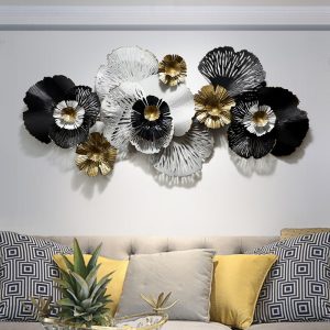 Gold black white roses 