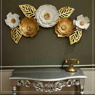 Floral hanging decoration