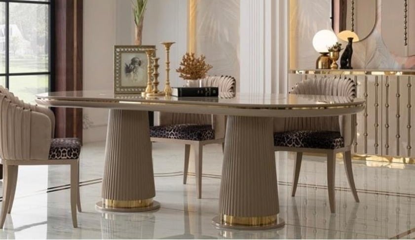 Bespoke Dining table 4 bespoke dining table