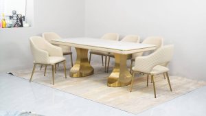 Amazing dining table