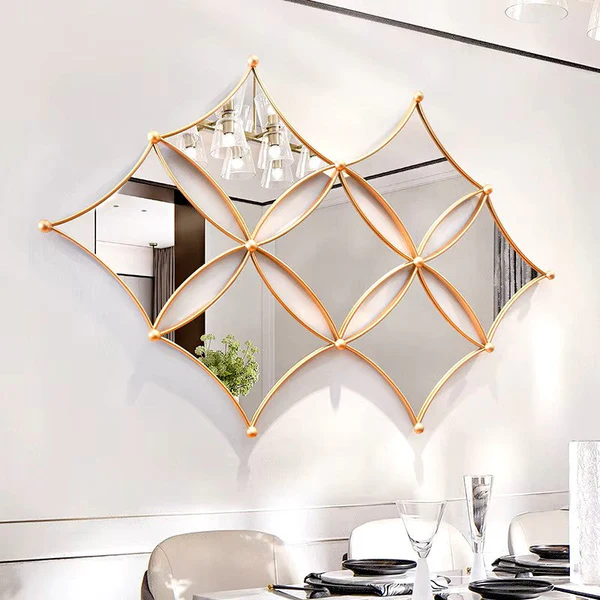 Mirror triangle tile