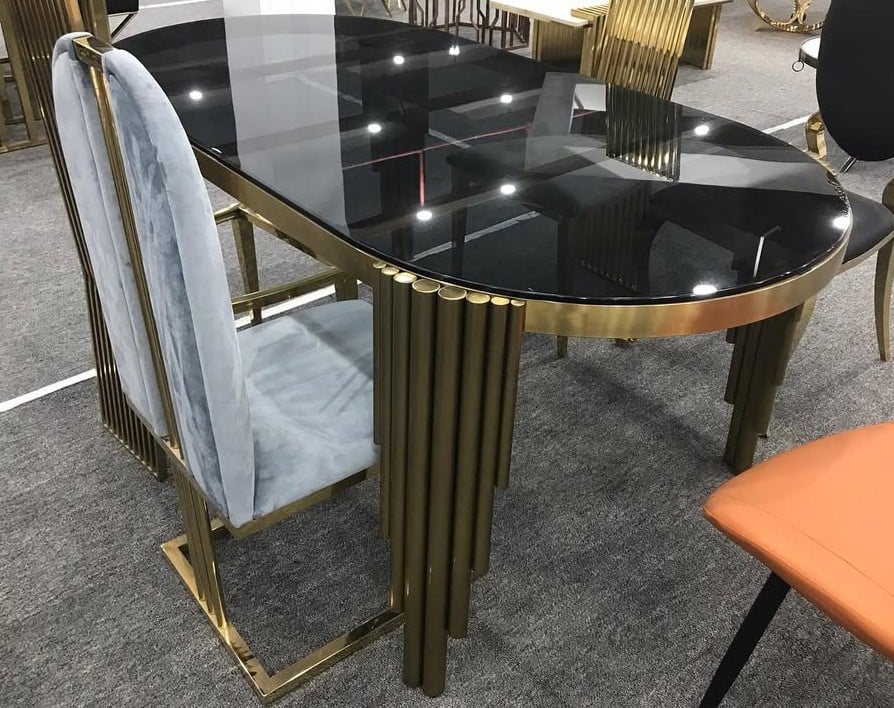 Glass top oval dining table