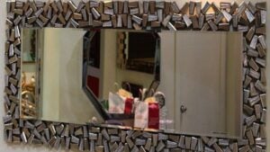 Mirror custom