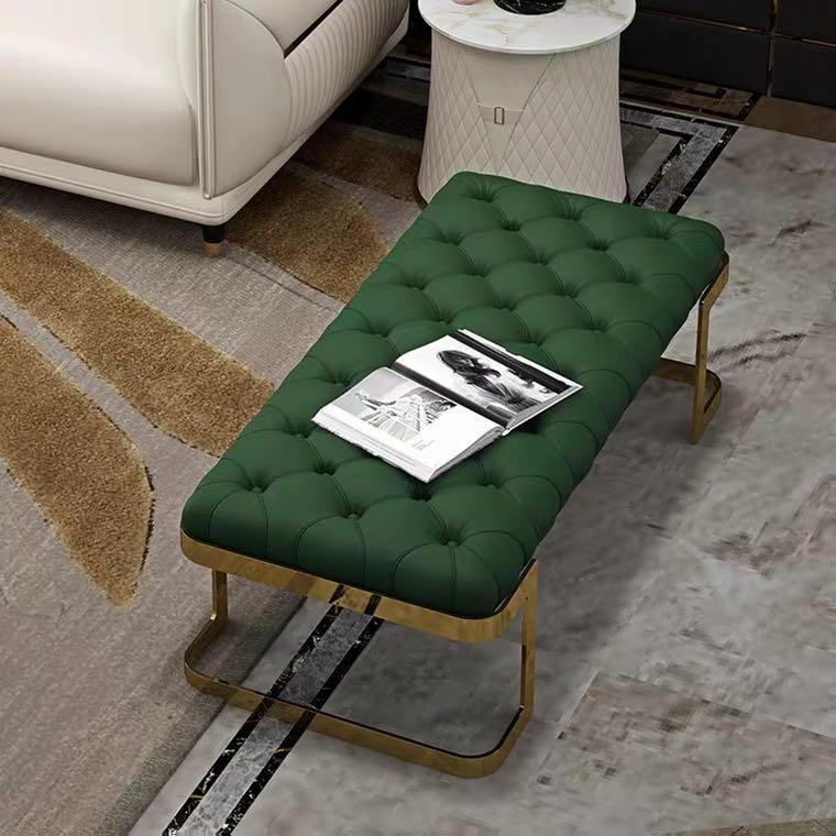 Dining tufted Bench