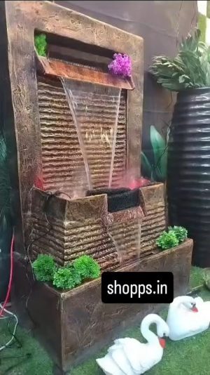 Garden water fountain